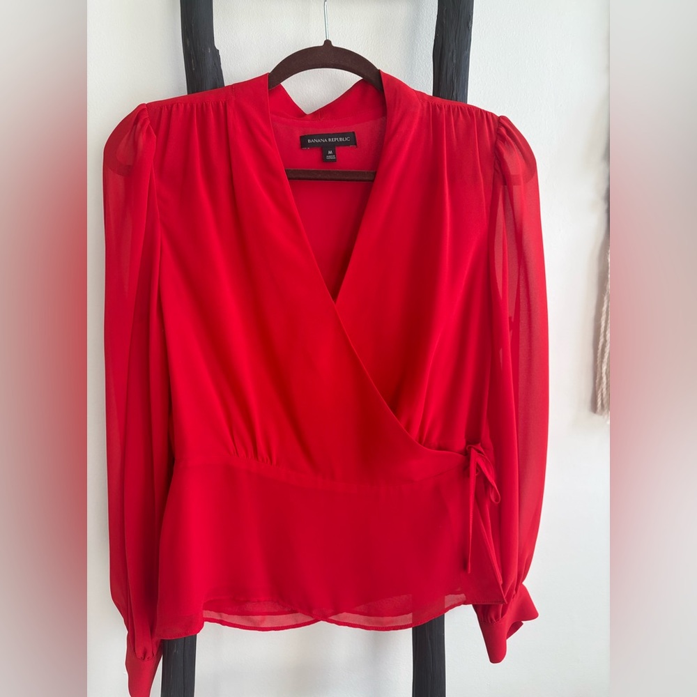 Banana Republic Women's Red Wrap Top Sz M